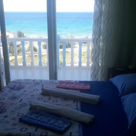 Masal Deniz Σμύρνη